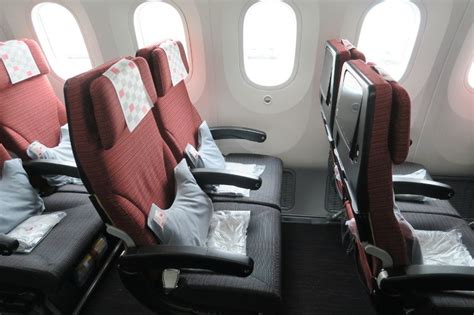 jal sky wider review|787.